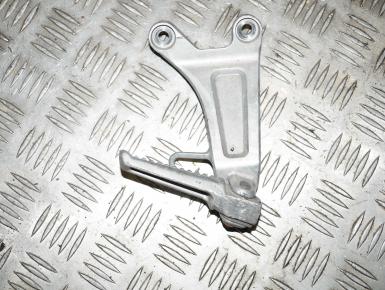 Кронштейн подножки пассажира правый, Honda, CBR 600 RR, 2004, 0, 0