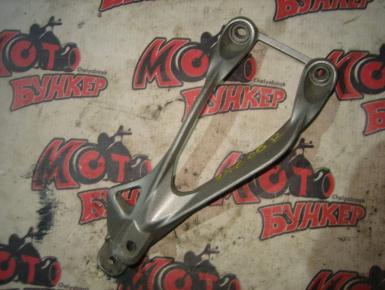 Кронштейн подножки пассажира правый, Kawasaki, ZX 6 R Ninja, 2006, 0, 0