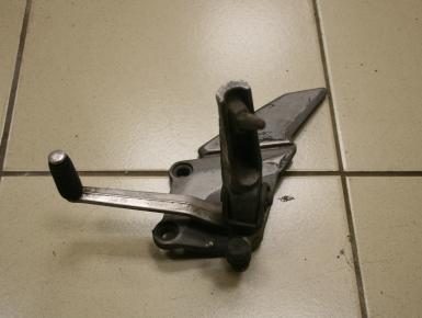 Кронштейн подножки водителя левый, Kawasaki, ZZR 400, 1992, 0, 0