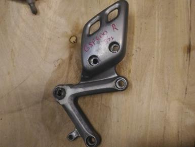 Кронштейн подножки водителя правый, Suzuki, GSF 400 Bandit, 1995, 0, 0