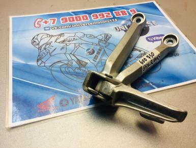 Кронштейн подножки пассажира левый, Suzuki, GSX R 600, 2004, 0, 0