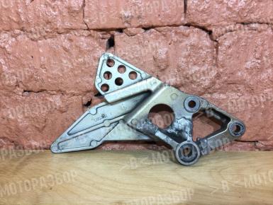 Кронштейн подножки водителя левый, Yamaha, 1987, 0, 1