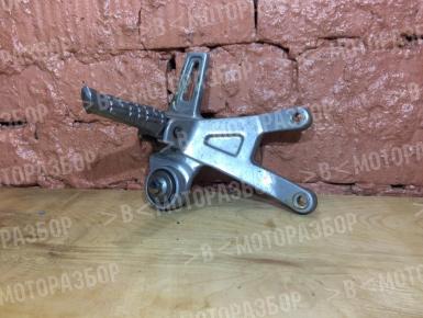 Кронштейн подножки пассажира правый, Yamaha, FZR 1000 Genesis, 1987, 0, 0