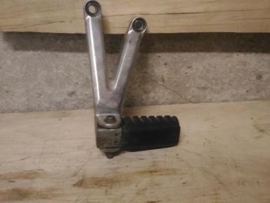 Кронштейн подножки пассажира левый, Yamaha, YZF R6, 1999, 0, 0