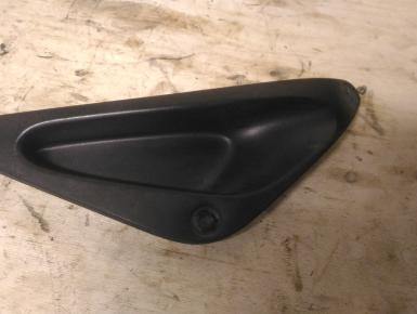 Накладка пластиковая правая, Yamaha, YZF R6, 1999, 0, 0