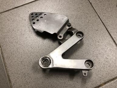 Кронштейн подножки водителя правый, Honda, CBR 900 RR / 919 RR (SC33), 1997, 0, 0