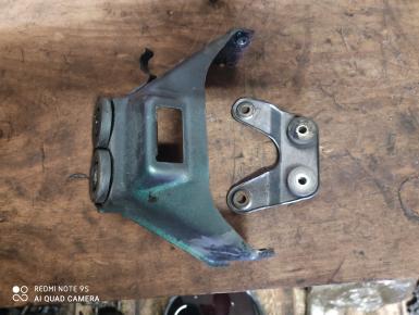 Кронштейн бензобака передний, Kawasaki, ZZR 400, 1992, 0, 0