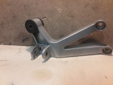 Кронштейн подножки пассажира правый, Honda, CBR 900 RR / 929 RR (SC44), 2001, 0, 0