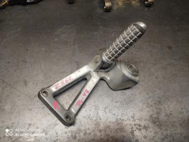 Кронштейн подножки пассажира правый, Kawasaki, ZX 6 R Ninja, 1996, 0, 0