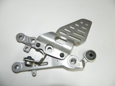Кронштейн подножки водителя правый, Yamaha, YZF R6, 2008, 0, 0