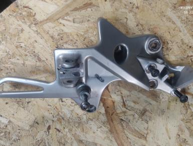 Кронштейн подножки водителя левый, BMW, F 800 R, 2011, 0, 0