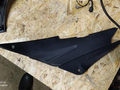 Накладка пластиковая левая, Kawasaki, ZX 6 R Ninja, 2006, 0, 0