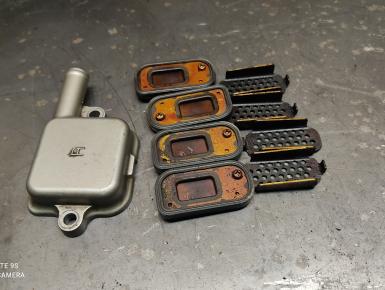 Крышка лепесткового клапана, Honda, CBF 1000 F ABS, 2007, 0, 0