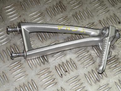 Кронштейн подножки пассажира правый, Yamaha, YZF R6, 2011, 0, 0