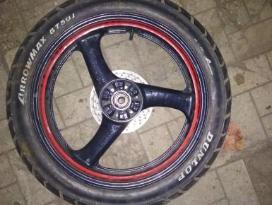 Колесо заднее в сборе R17, Suzuki, GSF 250 Bandit, 1990, 0, 0