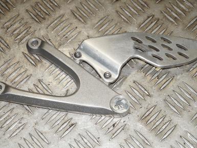 Кронштейн подножки водителя левый, Yamaha, YZF R1, 2005, 0, 0