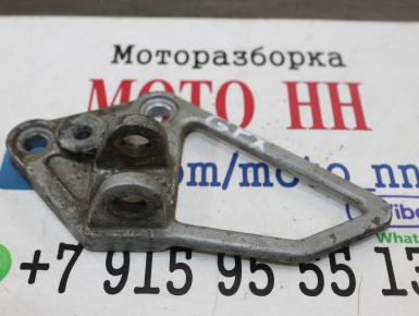Кронштейн подножки водителя левый, Kawasaki, GPZ 400, 1990, 0, 0