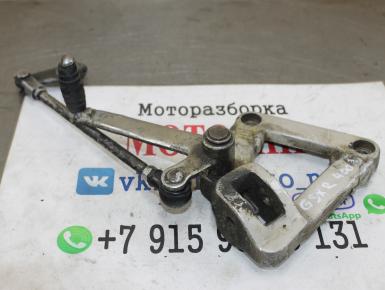 Кронштейн подножки водителя левый, Suzuki, GSX 400 E, 1988, 0, 0