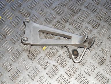 Кронштейн подножки пассажира правый, Honda, VFR 750 F, 1997, 0, 0