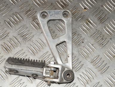 Кронштейн подножки пассажира правый, Honda, VF 1000 R, 1985, 0, 0