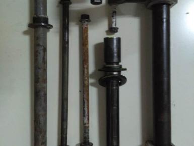 Ось заднего колеса в сборе, Yamaha, 0, 1