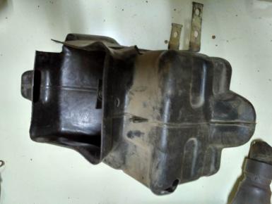 Пластик под сиденьем, Honda, 0, 1