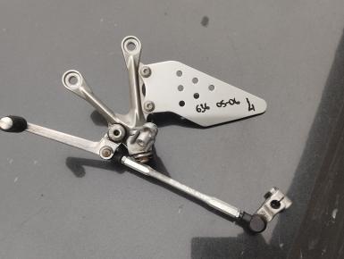 Кронштейн подножки водителя левый, Kawasaki, ZX 6 R Ninja, 2006, 0, 0