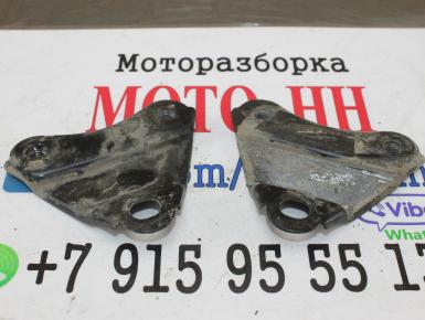 Кронштейн подножки пассажира левый и правый (комплект), Kawasaki, GPX 600 R , 0, 0