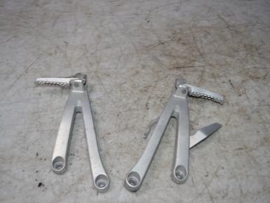 Кронштейн подножки пассажира левый и правый (комплект), Honda, CBR 600 RR, 2008, 0, 0