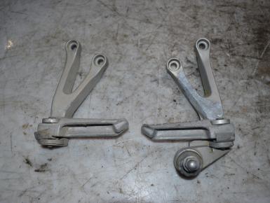 Кронштейн подножки пассажира левый и правый (комплект), Kawasaki, ZX 6 R Ninja , 0, 0