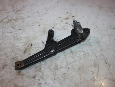Кронштейн подножки водителя правый, Kawasaki, ZR 400 ZEPHYR, 1992, 0, 0