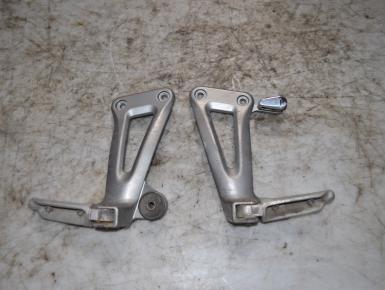 Кронштейн подножки пассажира левый и правый (комплект), Suzuki, GSF 400 Bandit , 0, 0