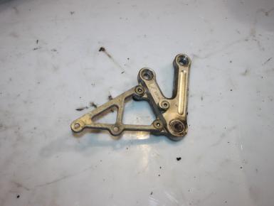 Кронштейн подножки водителя правый, Suzuki, GSX R 750, 1997, 0, 0