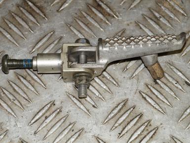 Подножка (упор) водителя правая, Yamaha, YZF R1, 2003, 0, 0