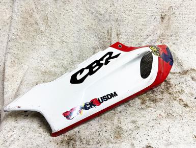 Пластик хвоста правый, Honda, CBR 900 RR (SC28), 1995, 0, 0
