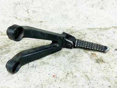 Кронштейн подножки пассажира левый, Honda, CBR 900 RR (SC28), 1995, 0, 0