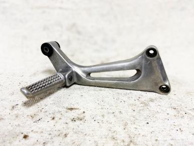 Кронштейн подножки пассажира правый, Honda, VTR 1000 F, 1998, 0, 0