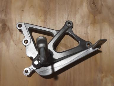 Кронштейн подножки водителя правый, Yamaha, YZF R1, 2014, 0, 0