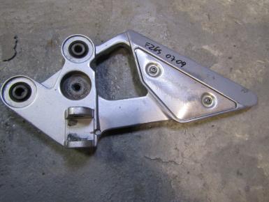 Кронштейн подножки водителя левый, Yamaha, FZ 6 Fazer S2, 2007, 0, 0