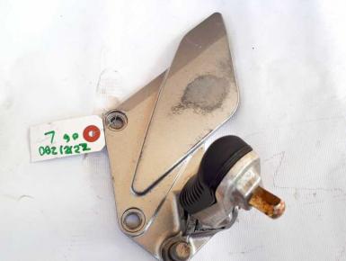 Кронштейн подножки водителя левый, Kawasaki, ZZR 1200, 2005, 0, 0