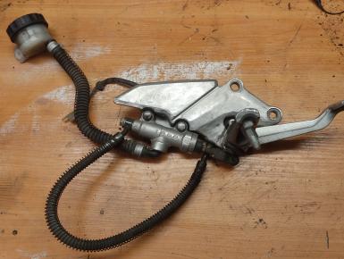 Кронштейн подножки водителя правый, Kawasaki, ZZR 600, 1992, 0, 0