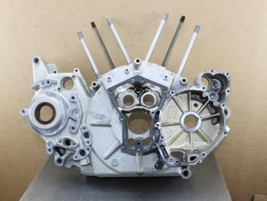 Картер Правая часть, Yamaha, Road Star 1700, 2005, 0, 0