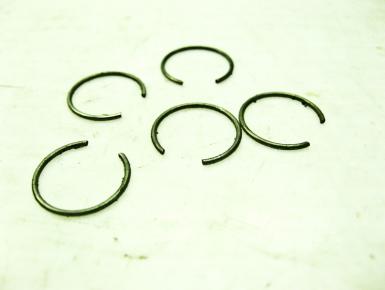 Кольцо фиксатор поршневого пальца, Suzuki, GSR 600 S/N, 2008, 0, 0