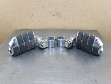 Подножка (упор) водителя (левая и правая), Yamaha, Road Star 1700, 2005, 0, 0