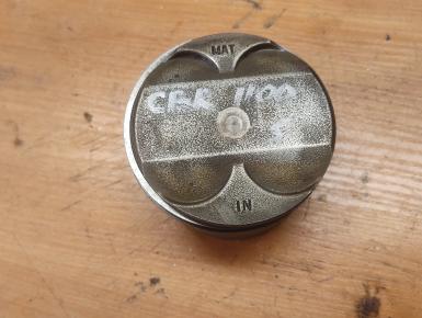 Поршень, Honda, CBR 1100 XX Super Blackbird, 1998, 0, 0