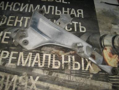 Кронштейн подножки водителя левый, Honda, ST 1100 Pan European, 1995, 0, 0