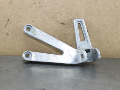 Кронштейн подножки пассажира левый, Yamaha, FZR 250, 1988, 0, 0