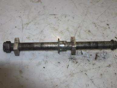 Ось заднего колеса в сборе, Kawasaki, GPZ 400, 1985, 0, 0