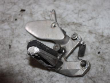 Кронштейн подножки водителя правый, Yamaha, YZF 1000 R Thunderace, 2000, 0, 0