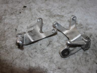 Кронштейн подножки пассажира левый и правый (комплект), Yamaha, YZF 1000 R Thunderace , 0, 0